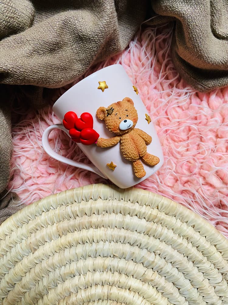 Winter teddy bear mug with red hearts