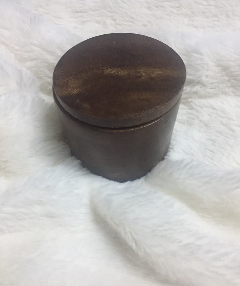  Wax Wooden jar  