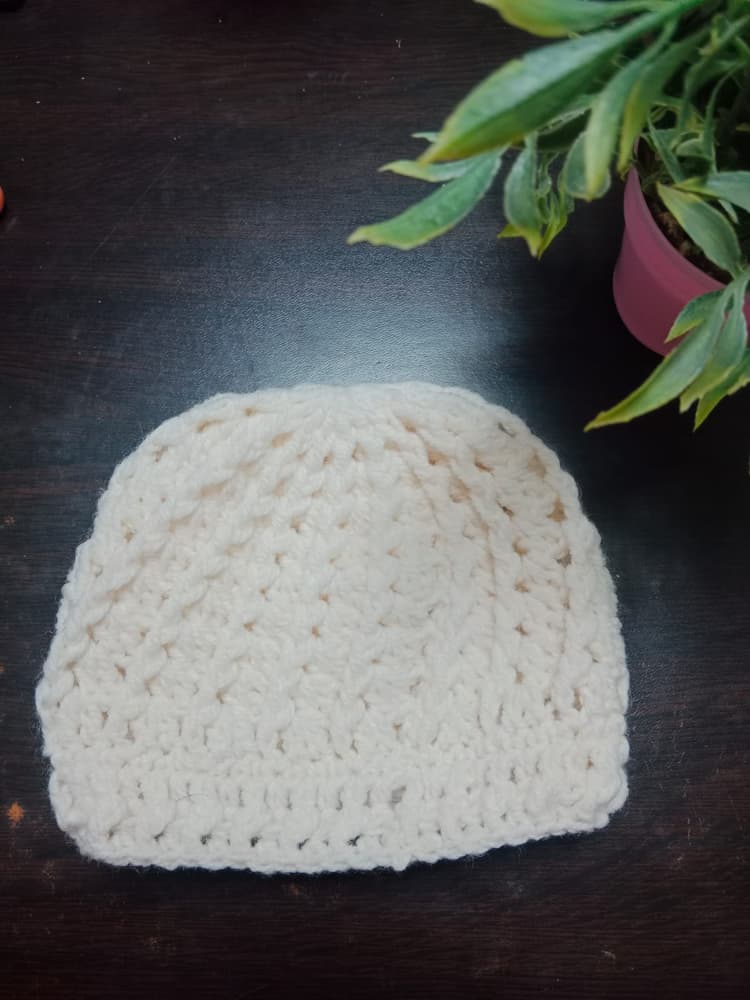 handmade baby ice cap - wool - offwhite - size : 3-6 months