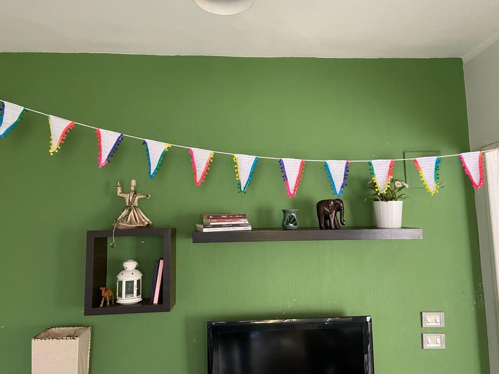 triangle bunting