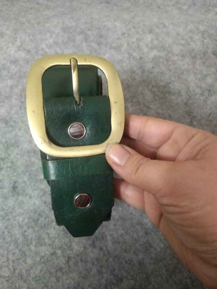 Genuine leather belt, dark green color