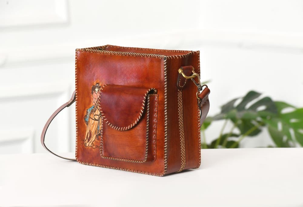 donza horse brown bag with front pocket