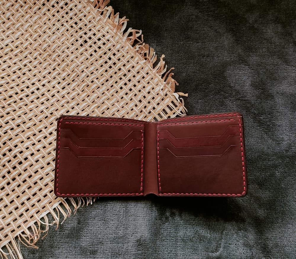 maroon wallet