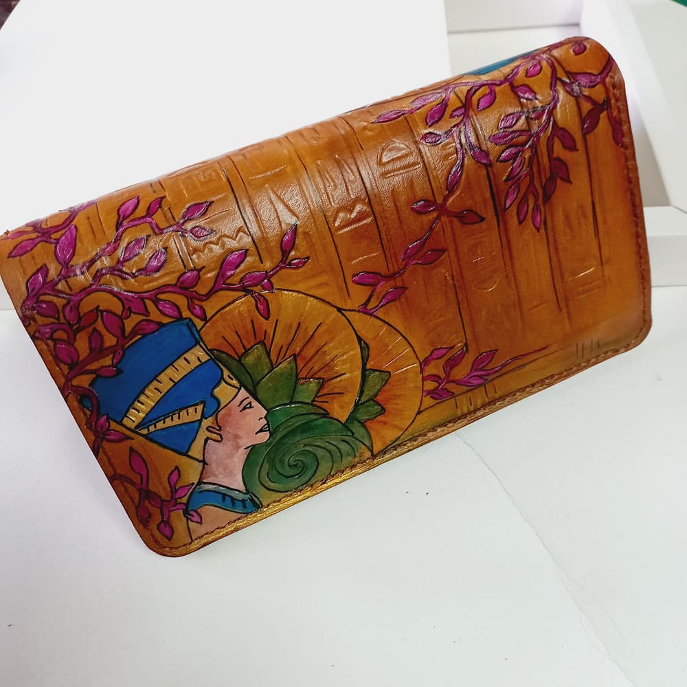 Genuine Leather women wallet with Carving and painting code2
